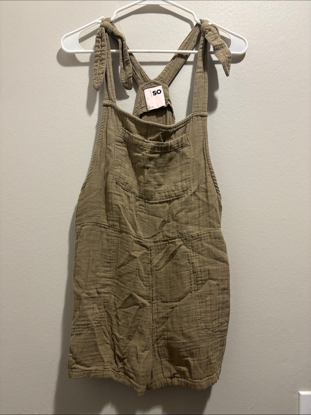 SO Olive Tie-Shoulder Short Romper